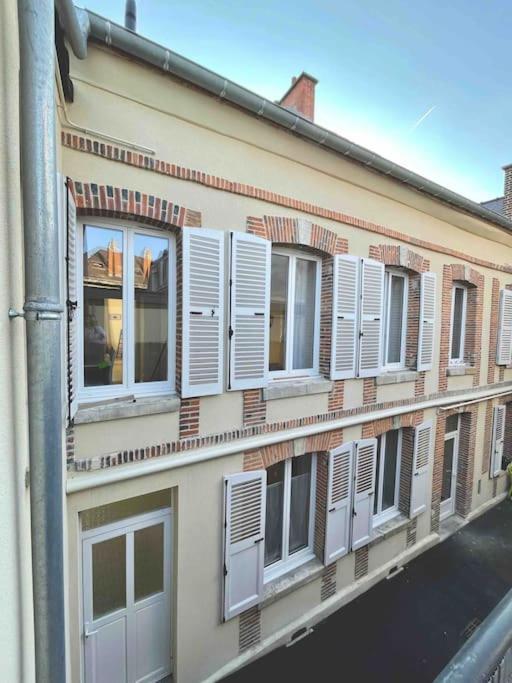 Epernay Prestige, Appartement Avec Terrasse Екстер'єр фото
