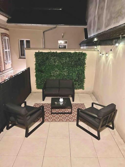 Epernay Prestige, Appartement Avec Terrasse Екстер'єр фото